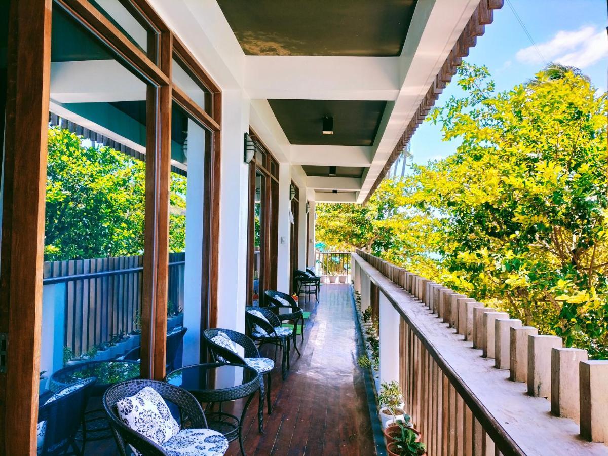 Orange Pearl Beach Resort El Nido Exteriör bild