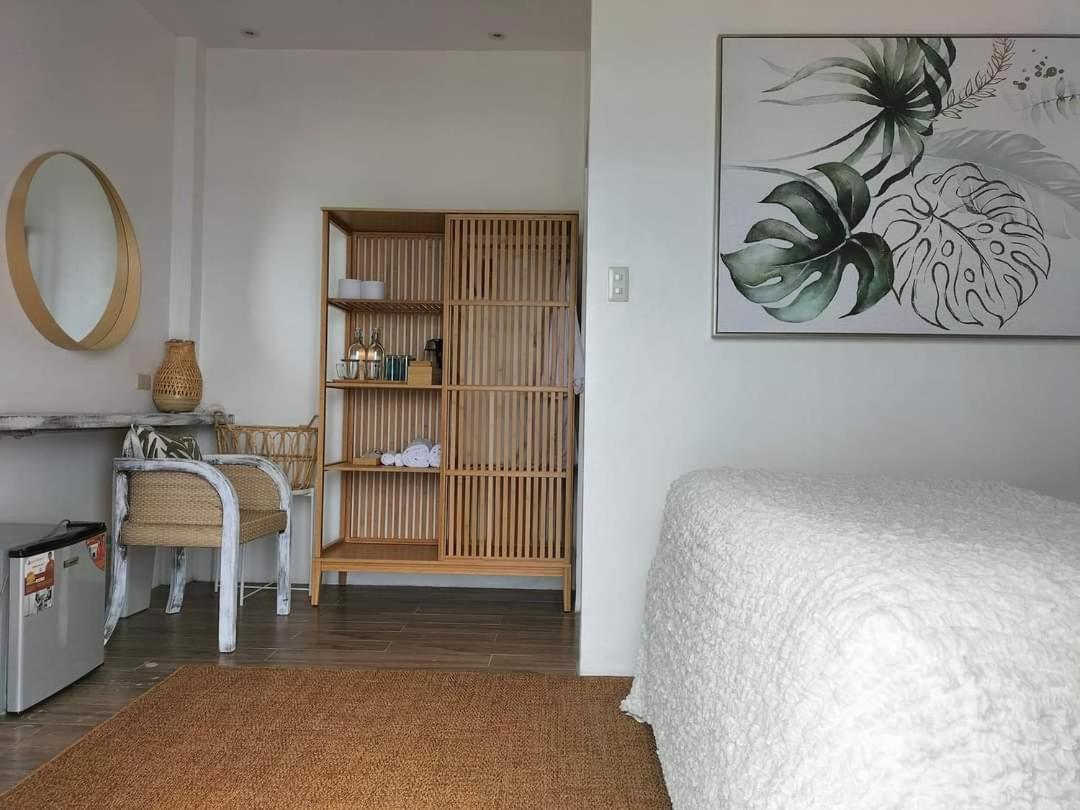Orange Pearl Beach Resort El Nido Exteriör bild