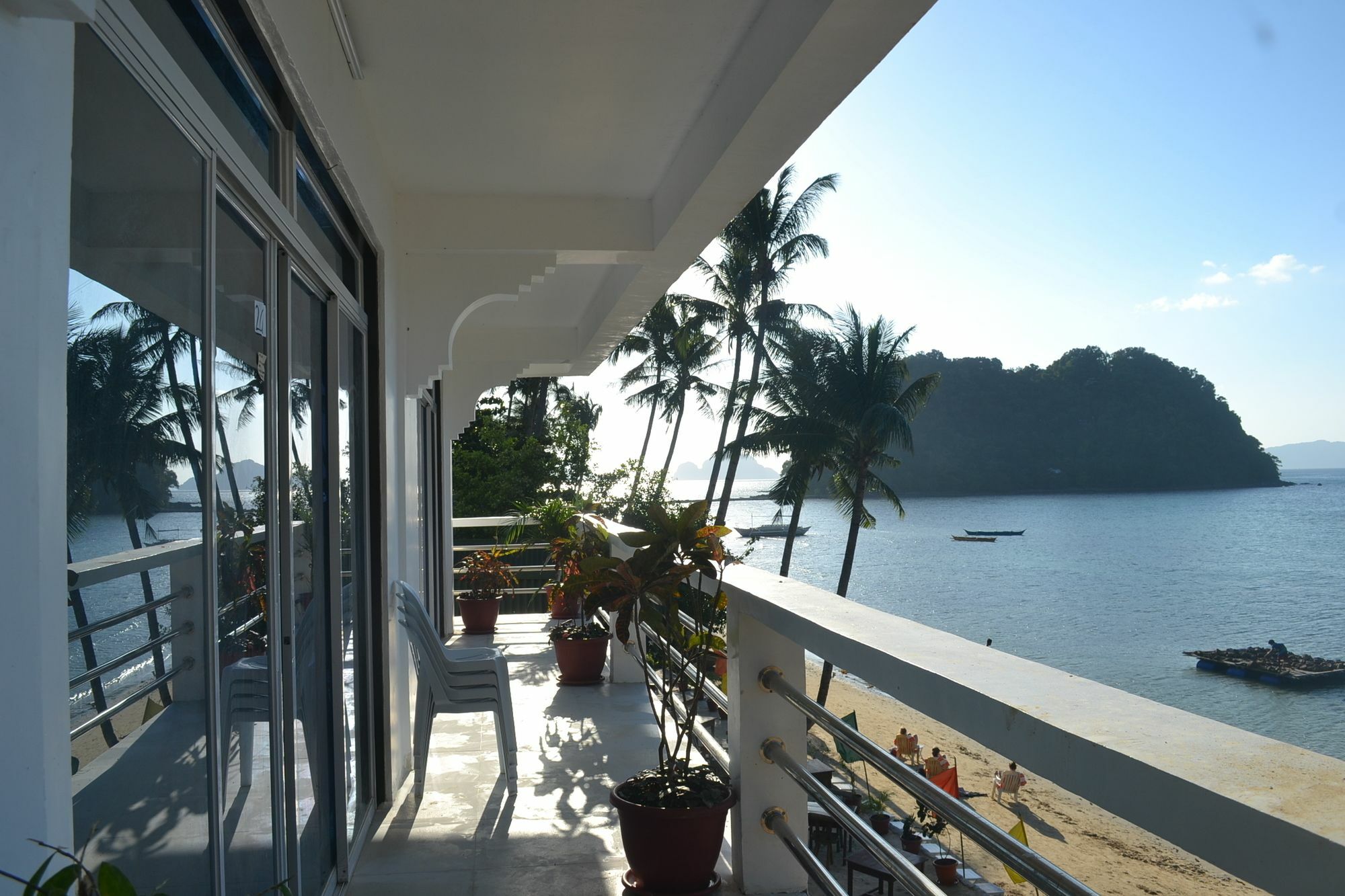 Orange Pearl Beach Resort El Nido Exteriör bild