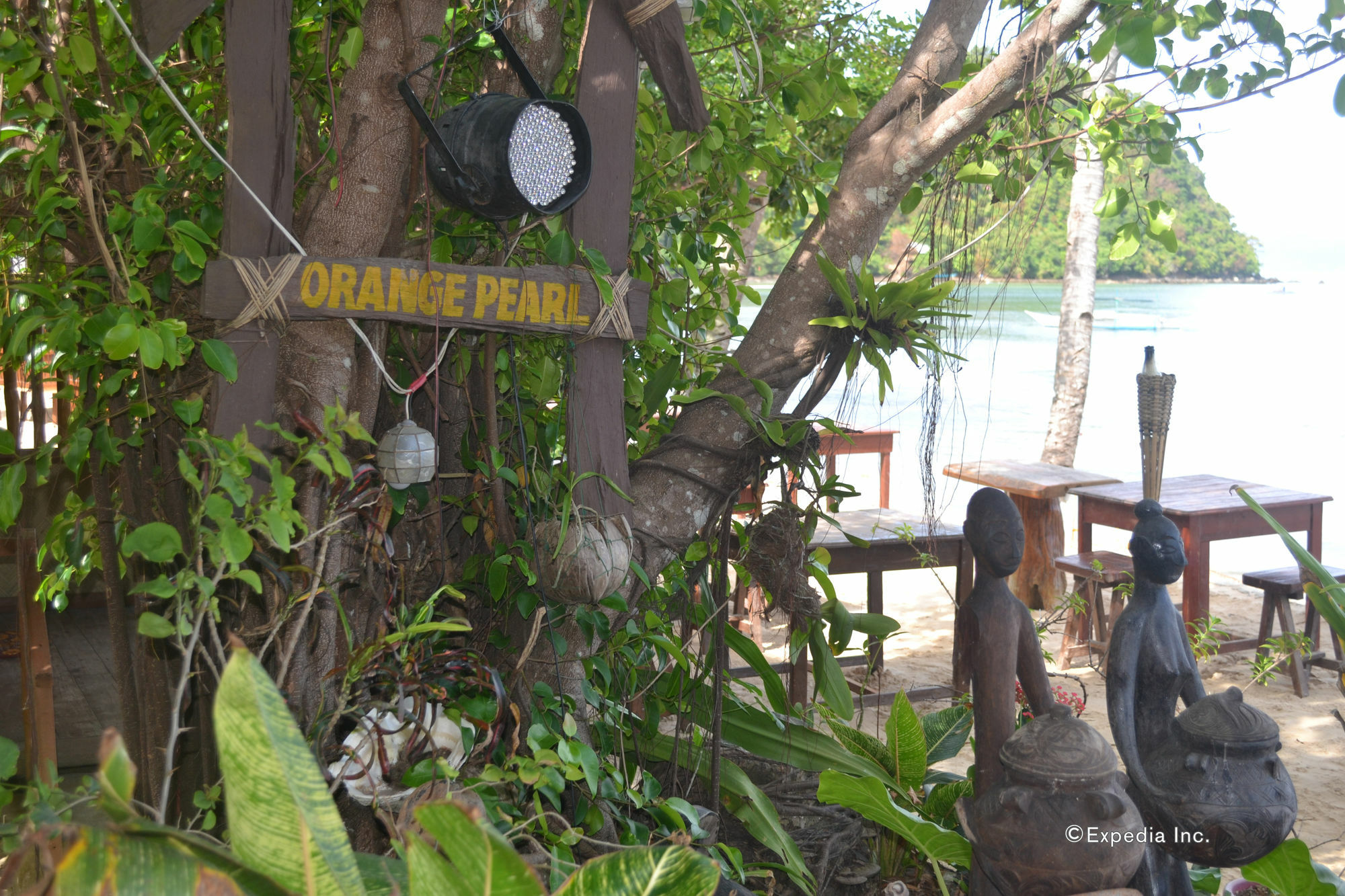 Orange Pearl Beach Resort El Nido Exteriör bild