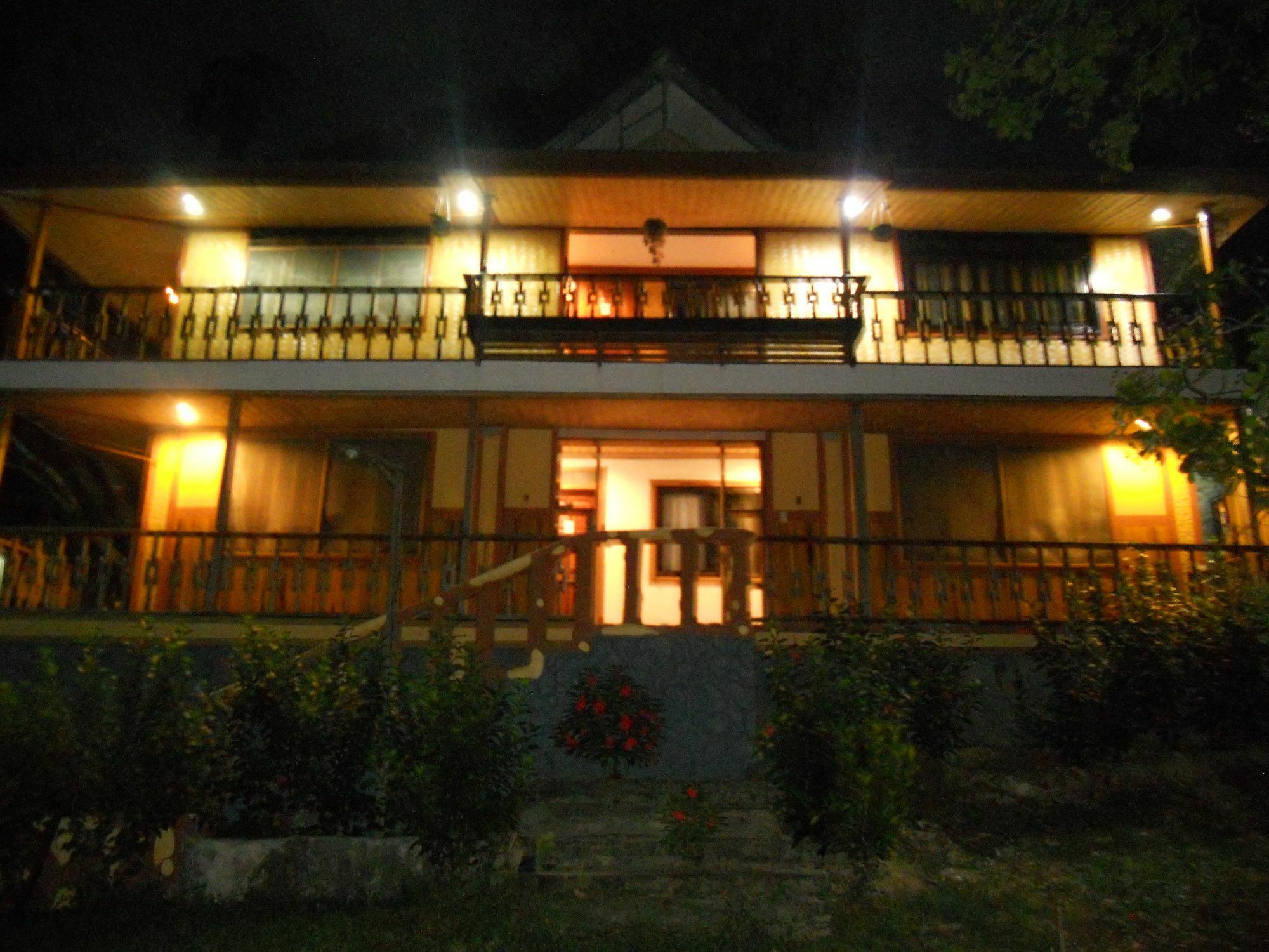 Orange Pearl Beach Resort El Nido Exteriör bild